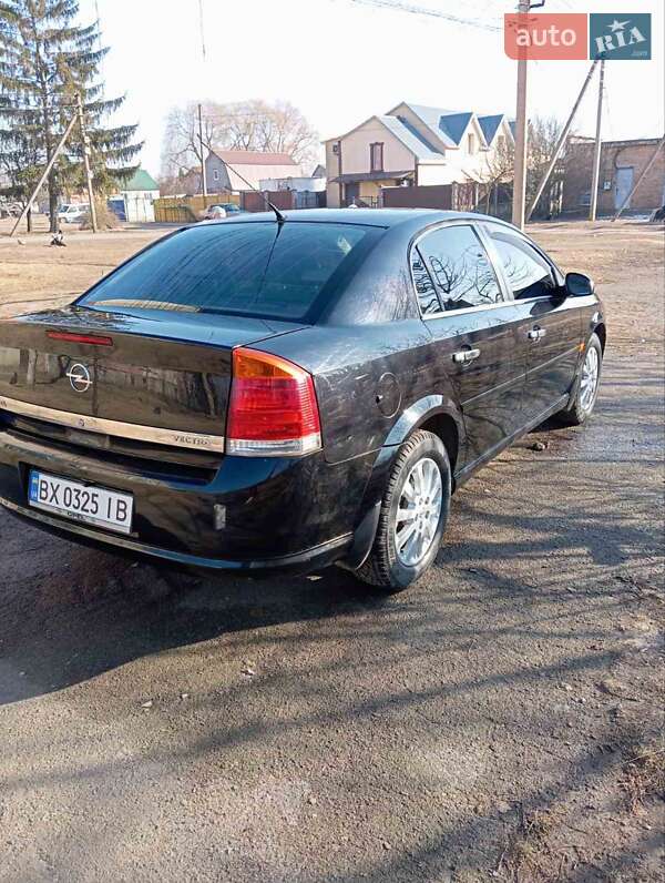Седан Opel Vectra 2006 в Остроге