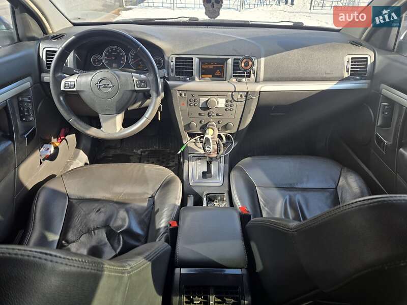 Седан Opel Vectra 2008 в Киеве фото 18 Седан Opel Vectra 2008 в Киеве