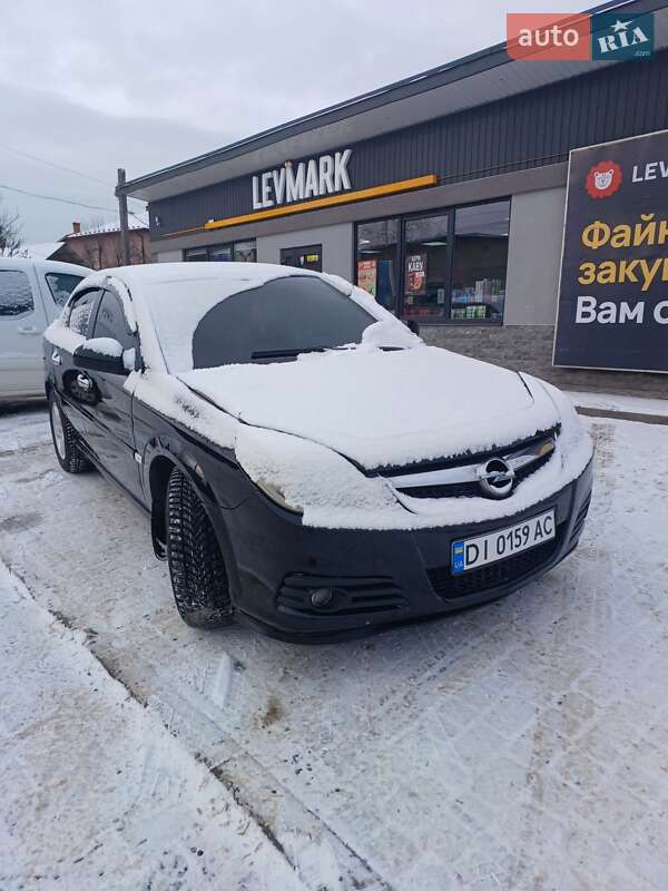 Седан Opel Vectra 2006 в Трускавці