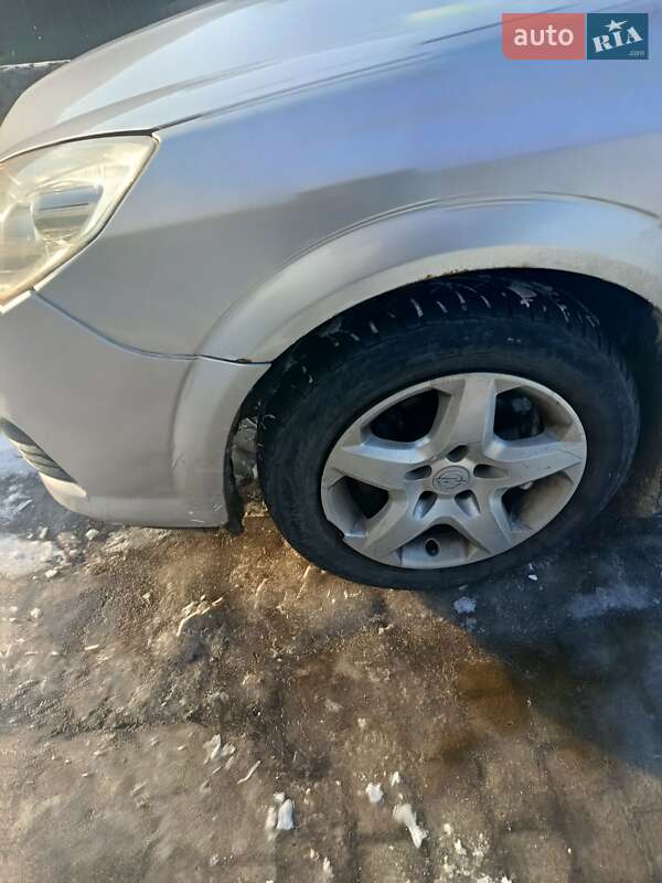 Седан Opel Vectra 2007 в Оратове