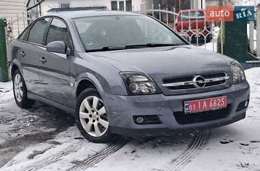Лифтбек Opel Vectra 2005 в Дубно