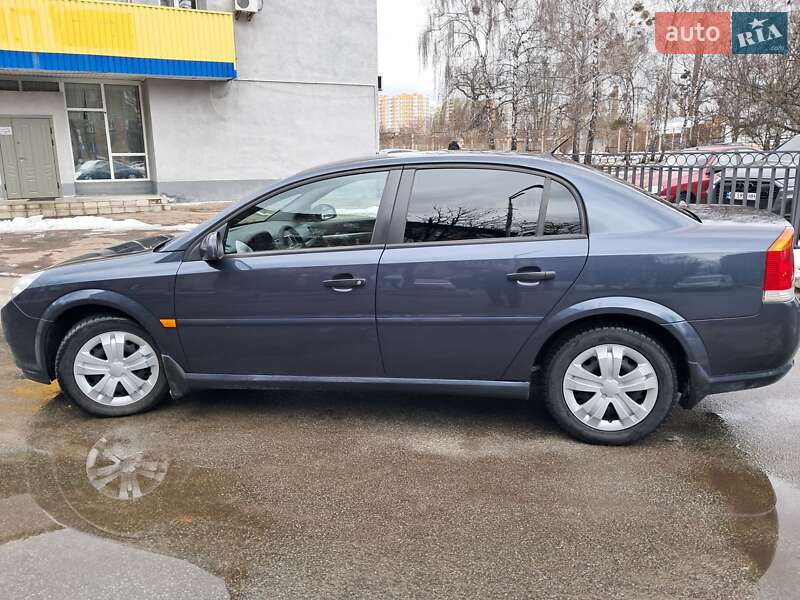 Седан Opel Vectra 2006 в Киеве