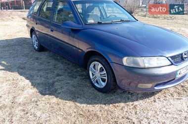 Універсал Opel Vectra 1996 в Луцьку