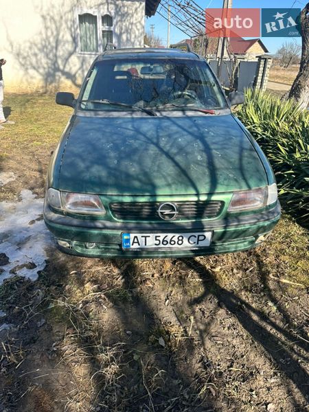 Універсал Opel Vectra 1997 в Коломиї