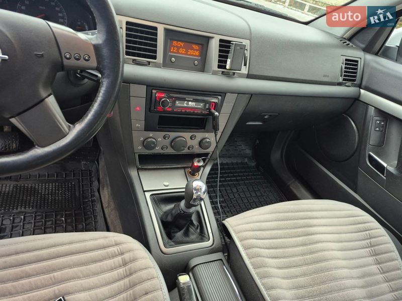 Седан Opel Vectra 2002 в Кременчуге