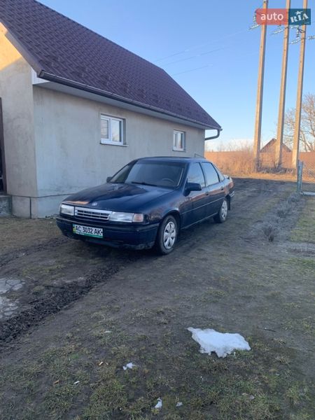 Седан Opel Vectra 1990 в Ковеле