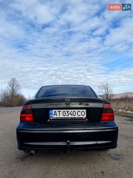 Седан Opel Vectra 2002 в Калуші
