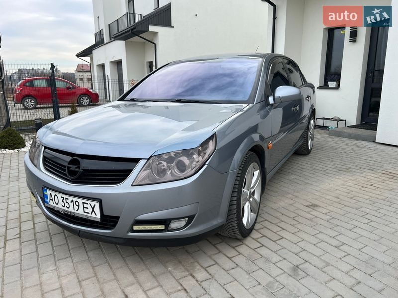 Седан Opel Vectra 2006 в Львове