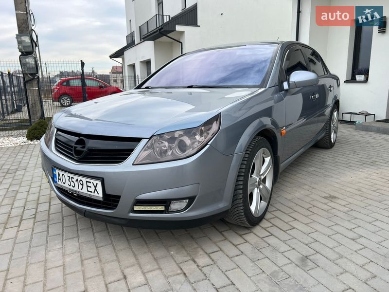 Седан Opel Vectra 2006 в Львове