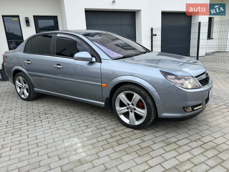 Седан Opel Vectra 2006 в Львове