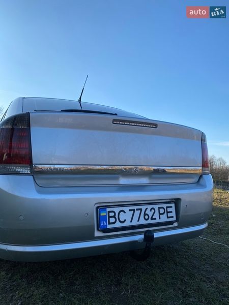 Лифтбек Opel Vectra 2008 в Дрогобыче