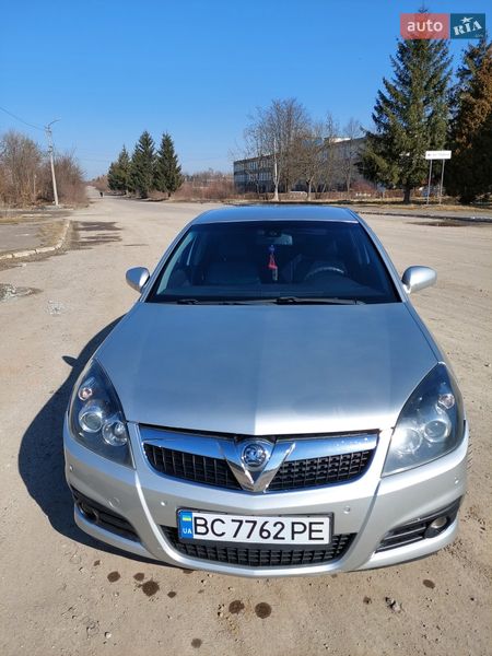 Лифтбек Opel Vectra 2008 в Дрогобыче