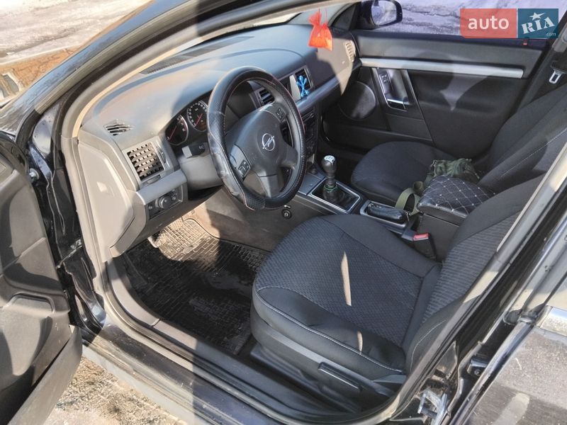Седан Opel Vectra 2005 в Нежине