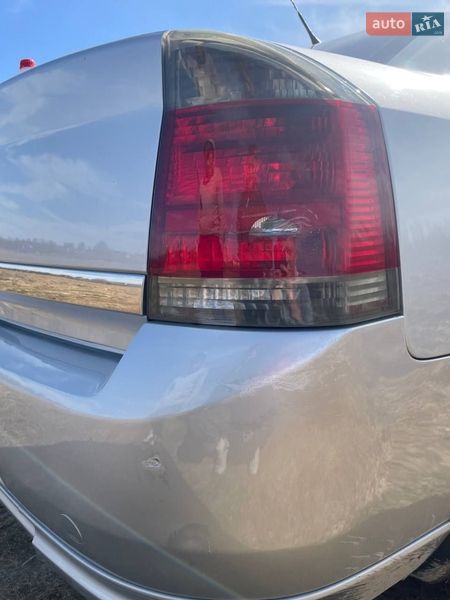 Седан Opel Vectra 2005 в Жидачове