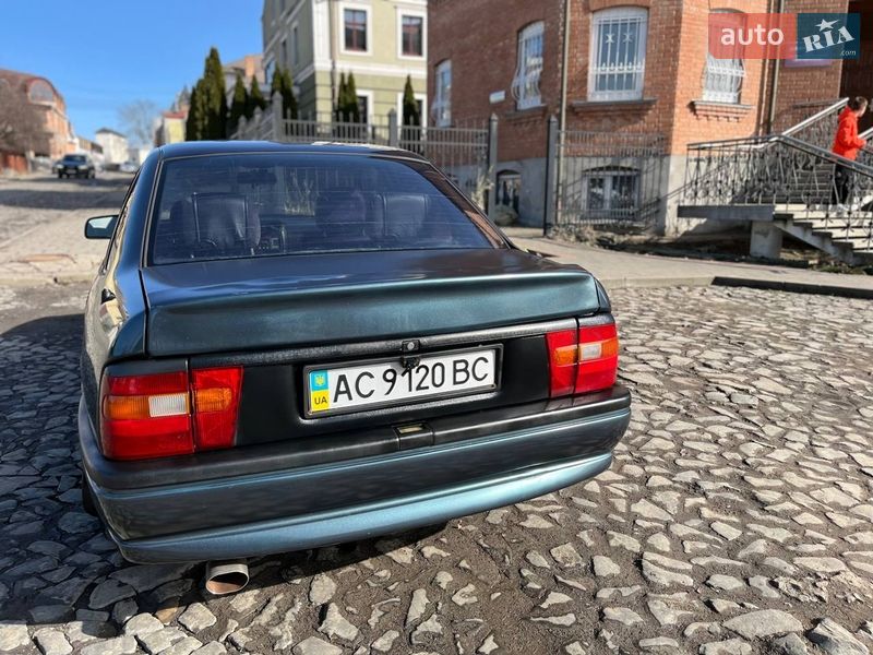 Седан Opel Vectra 1994 в Луцке