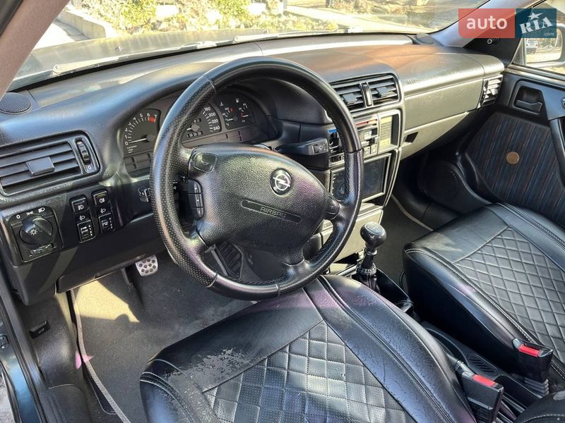 Седан Opel Vectra 1994 в Луцке