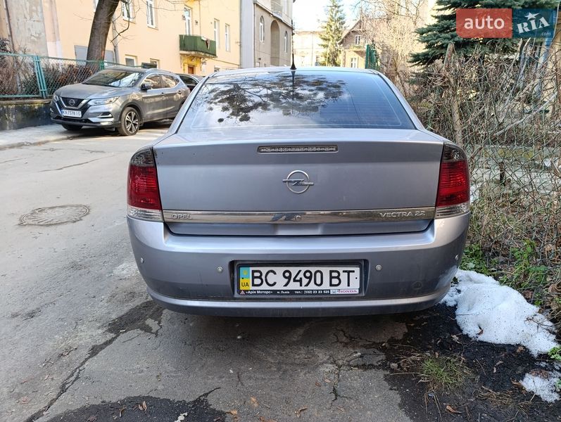 Седан Opel Vectra 2008 в Львове