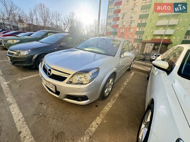 Седан Opel Vectra 2008 в Киеве