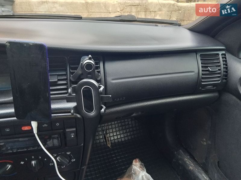 Седан Opel Vectra 1998 в Первомайске