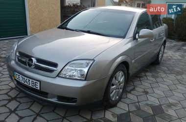 Седан Opel Vectra 2004 в Черновцах