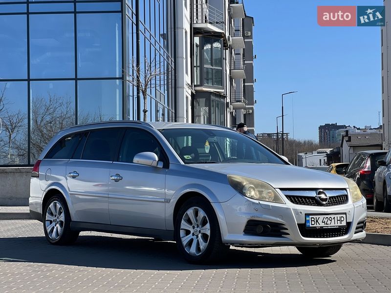 Універсал Opel Vectra 2008 в Рівному