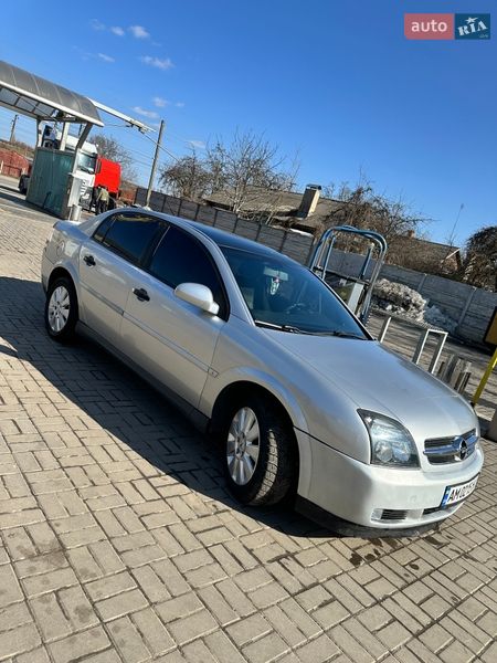 Седан Opel Vectra 2003 в Казатине
