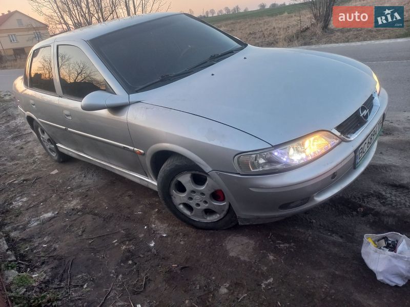 Opel Vectra 2000
