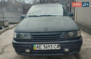 Седан Opel Vectra 1991 в Кам'янському