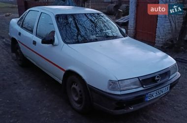 Седан Opel Vectra 1989 в Рівному
