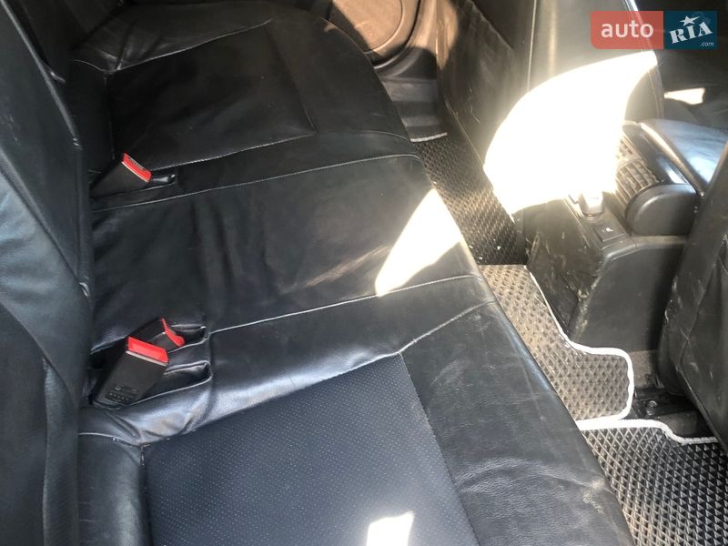 Седан Opel Vectra 2003 в Умани