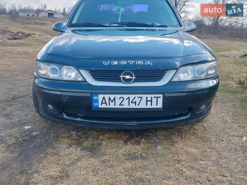 Седан Opel Vectra 2001 в Олевске