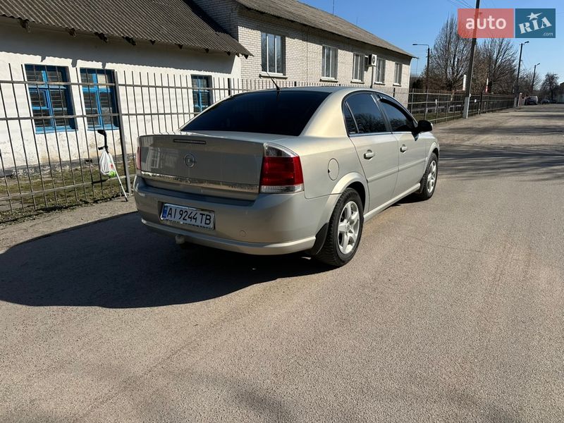 Седан Opel Vectra 2007 в Миронівці