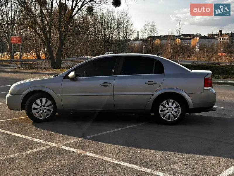 Opel Vectra 2004