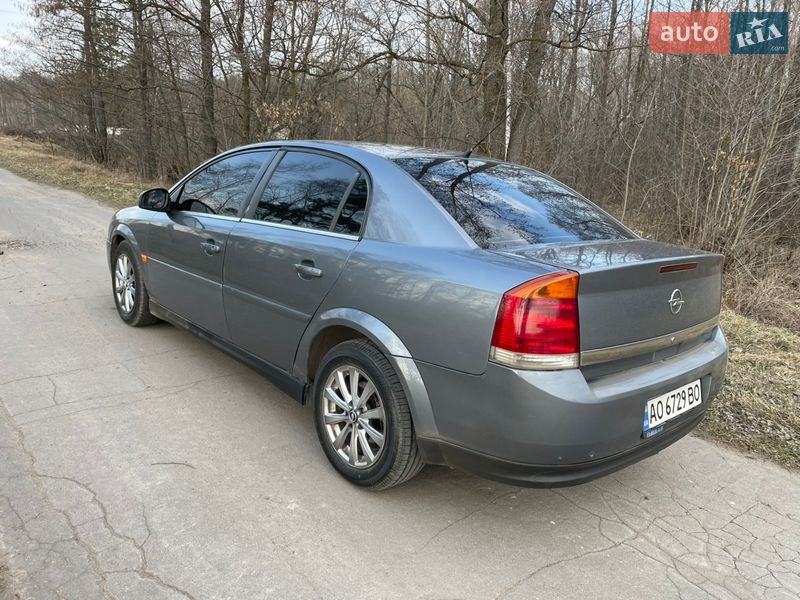 Седан Opel Vectra 2002 в Калинівці