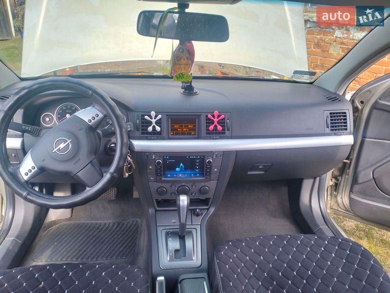 Лифтбек Opel Vectra 2003 в Киеве