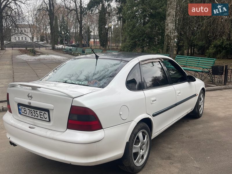 Седан Opel Vectra 1998 в Нежине