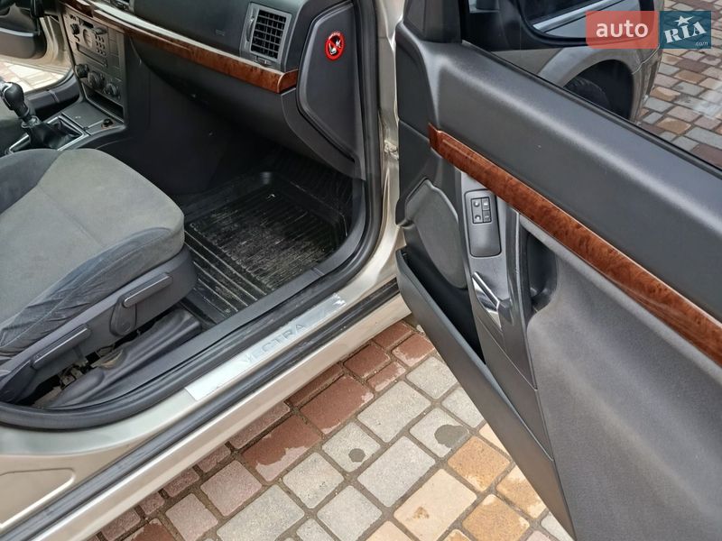 Седан Opel Vectra 2004 в Одесі фото 5 Седан Opel Vectra 2004 в Одесі
