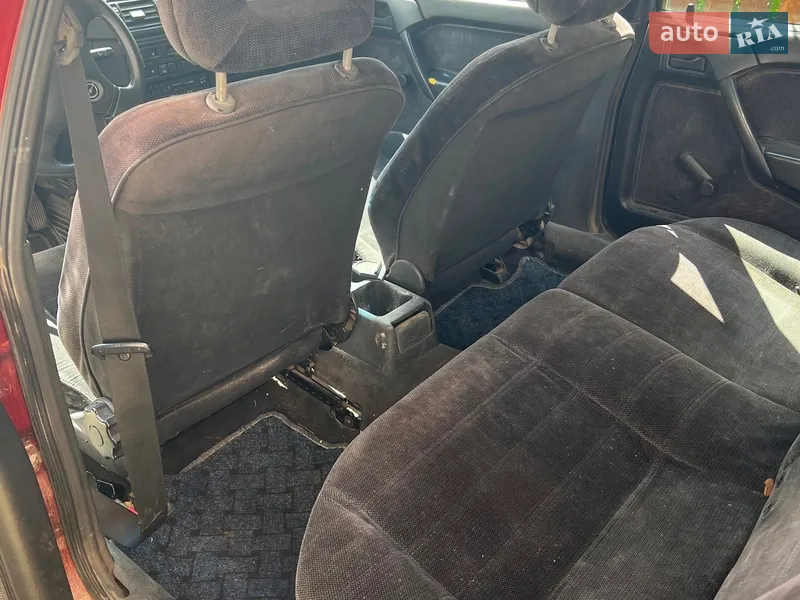 Opel Vectra 1989 VIN W0L000087K1141286 фото оголошення 9 з 46