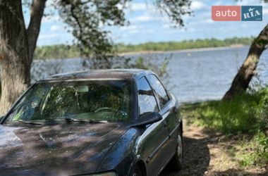 Седан Opel Vectra 1996 в Днепре