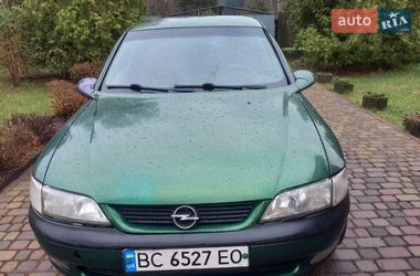 Седан Opel Vectra 1997 в Шептицькому