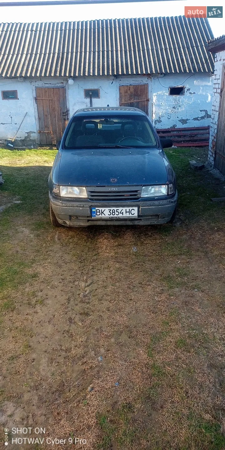 Opel Vectra 1989