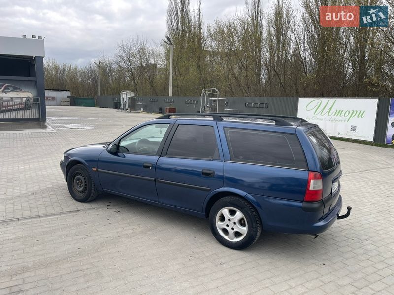 Універсал Opel Vectra 1997 в Кам'янець-Подільському