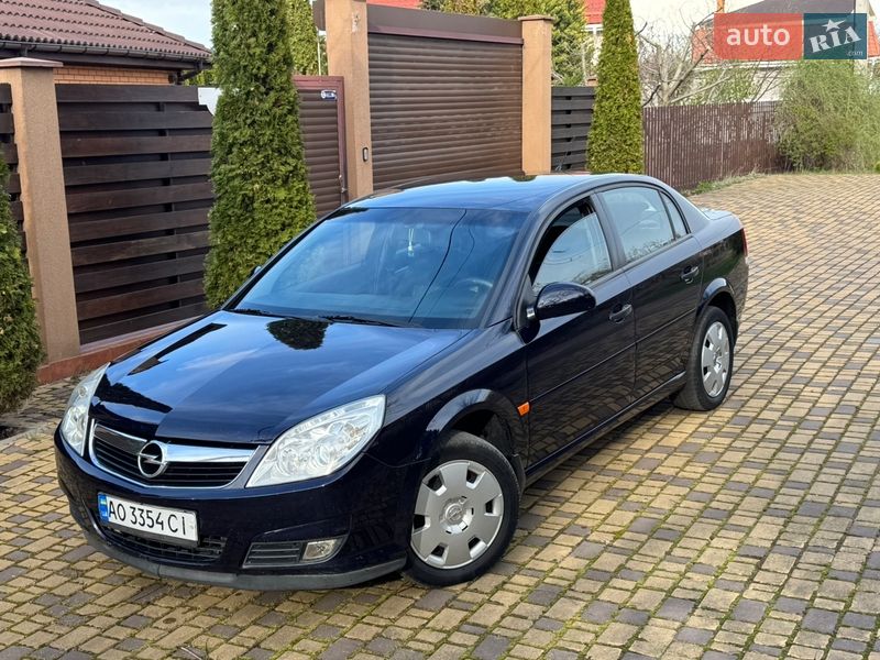 Седан Opel Vectra 2005 в Одесі
