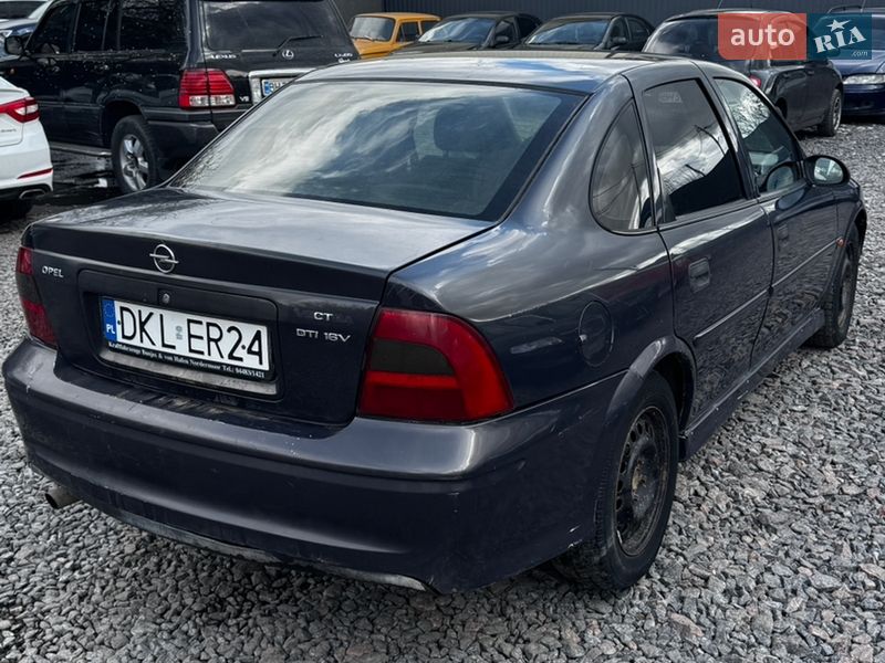 Седан Opel Vectra 2000 в Одессе