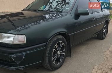 Седан Opel Vectra 1995 в Березанці
