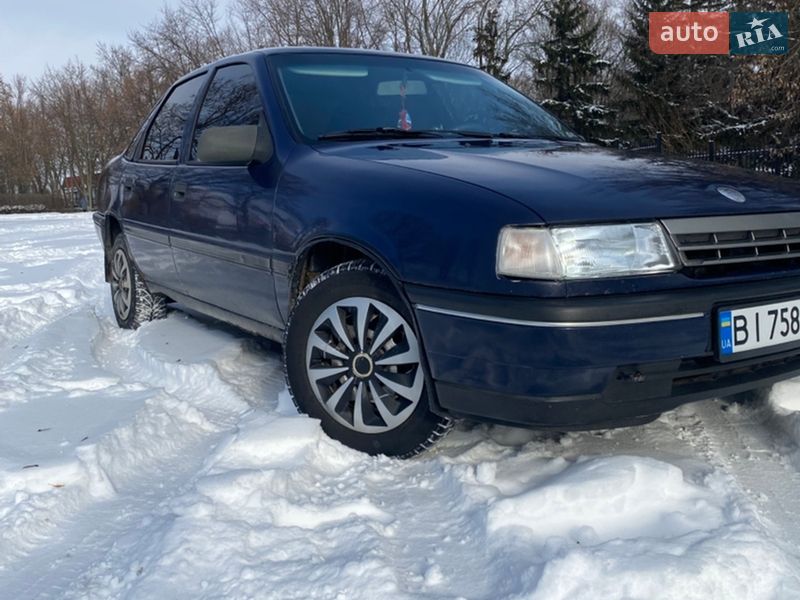 Седан Opel Vectra 1992 в Миргороде фото 3 Седан Opel Vectra 1992 в Миргороде