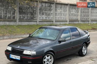 Лифтбек Opel Vectra 1989 в Киеве