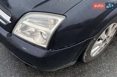 Седан Opel Vectra 2004 в Киеве