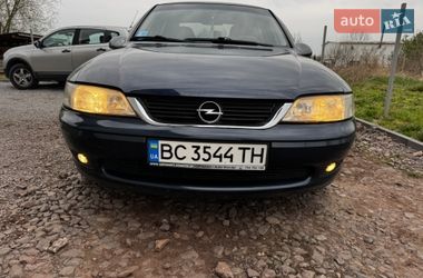 Седан Opel Vectra 2000 в Львове