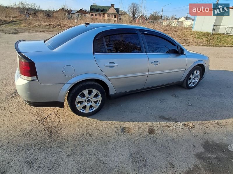Opel Vectra 2003